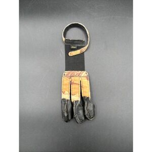 Allen Camo Archery Glove Leather Tipped Finger Tabs Wrist Strap‎ Archery Gear